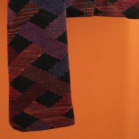 Elegant Wide-Leg Jumpsuit and Colorful Long Sleeve Jacket w/Abstract Design - Picture 9 of 12